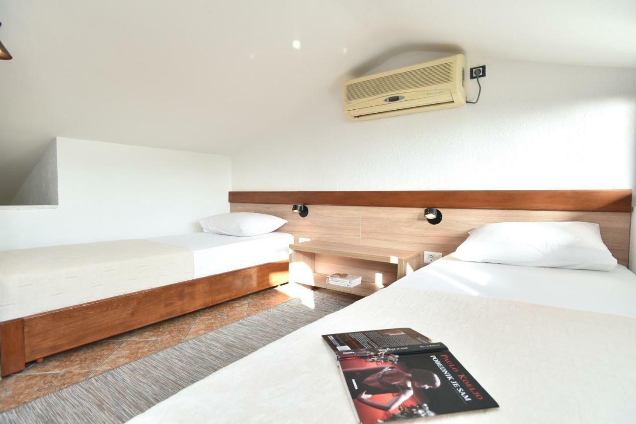 Jedro 3* Petrovac